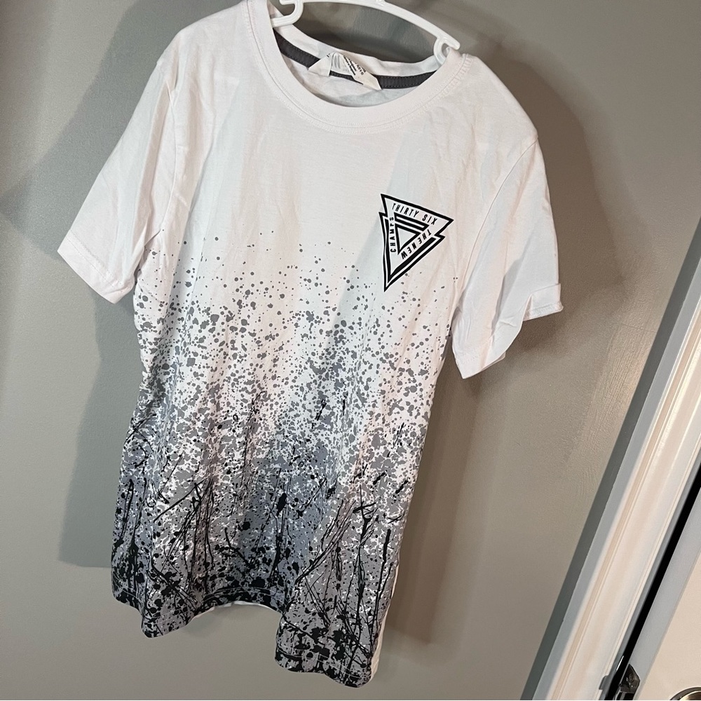 H&M boys t-shirt